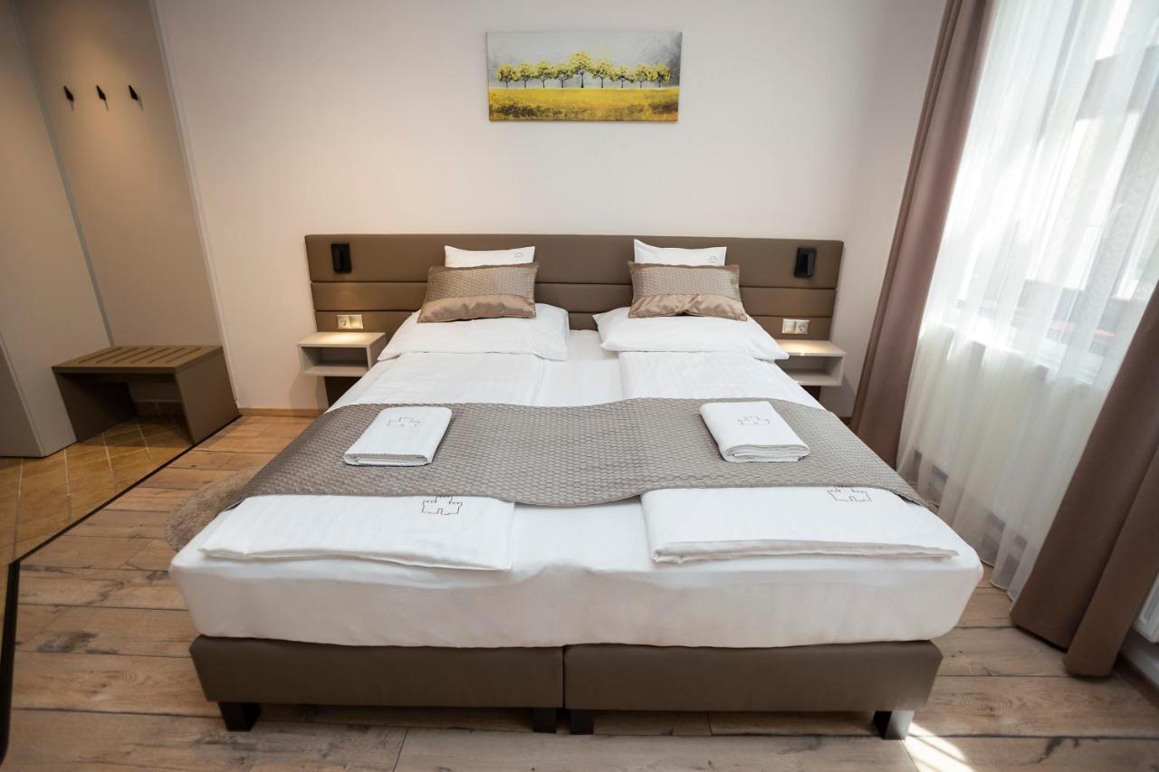 Vegvar Spa Apartman Gyula Eksteriør bilde