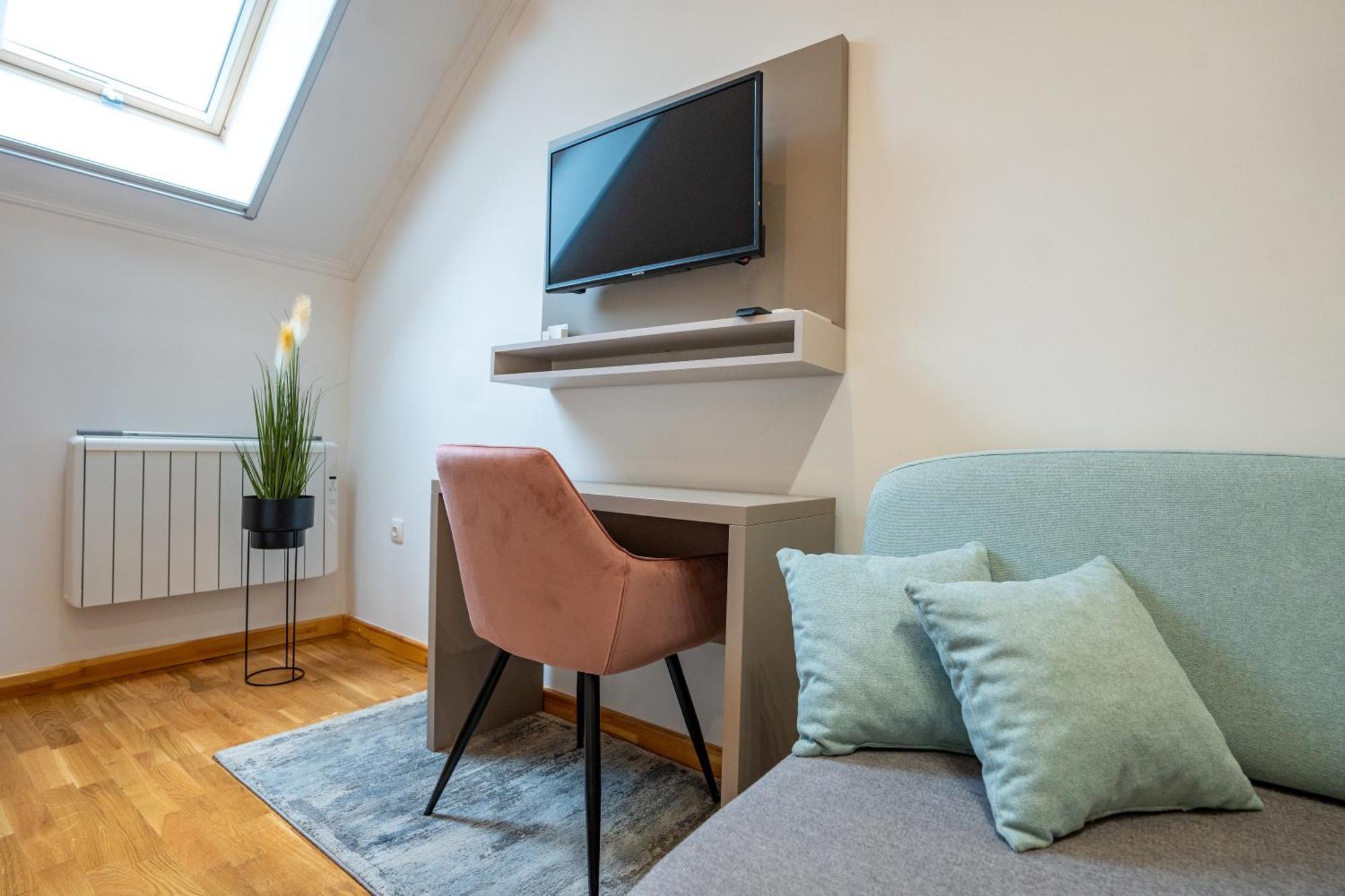 Vegvar Spa Apartman Gyula Eksteriør bilde