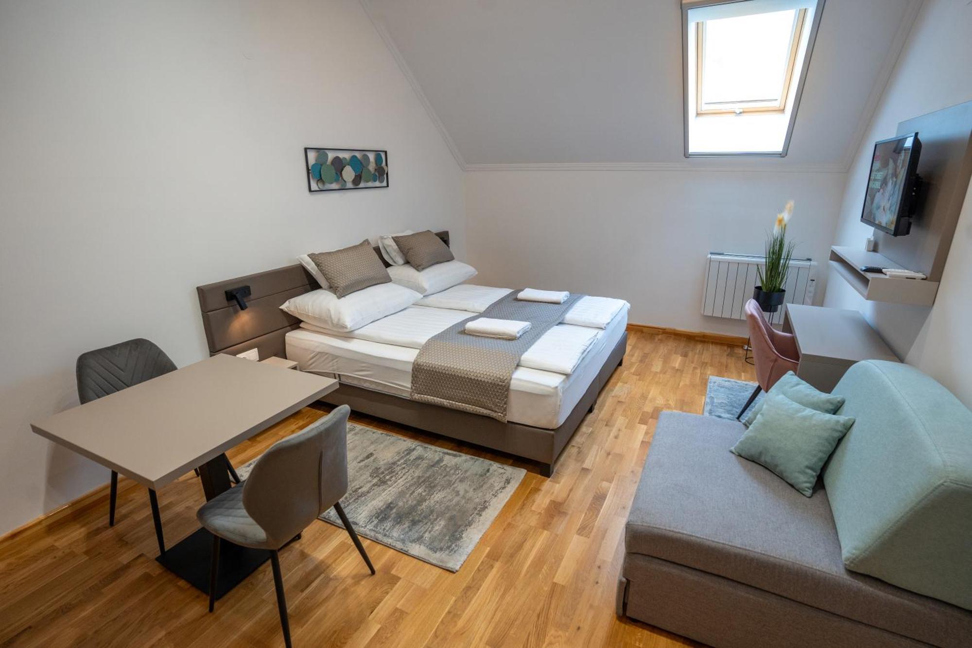 Vegvar Spa Apartman Gyula Eksteriør bilde