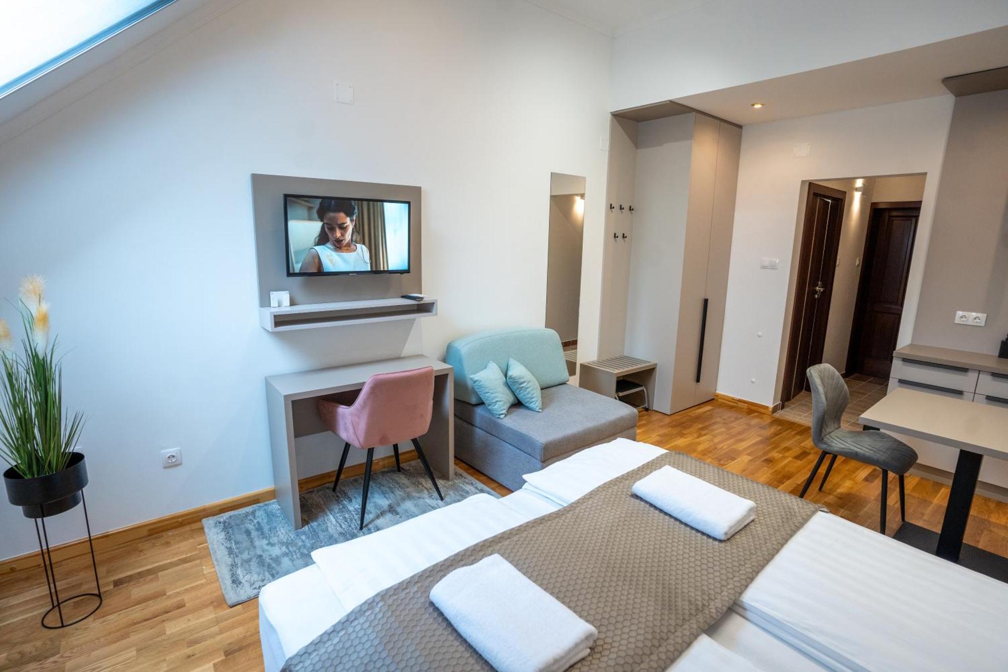 Vegvar Spa Apartman Gyula Eksteriør bilde