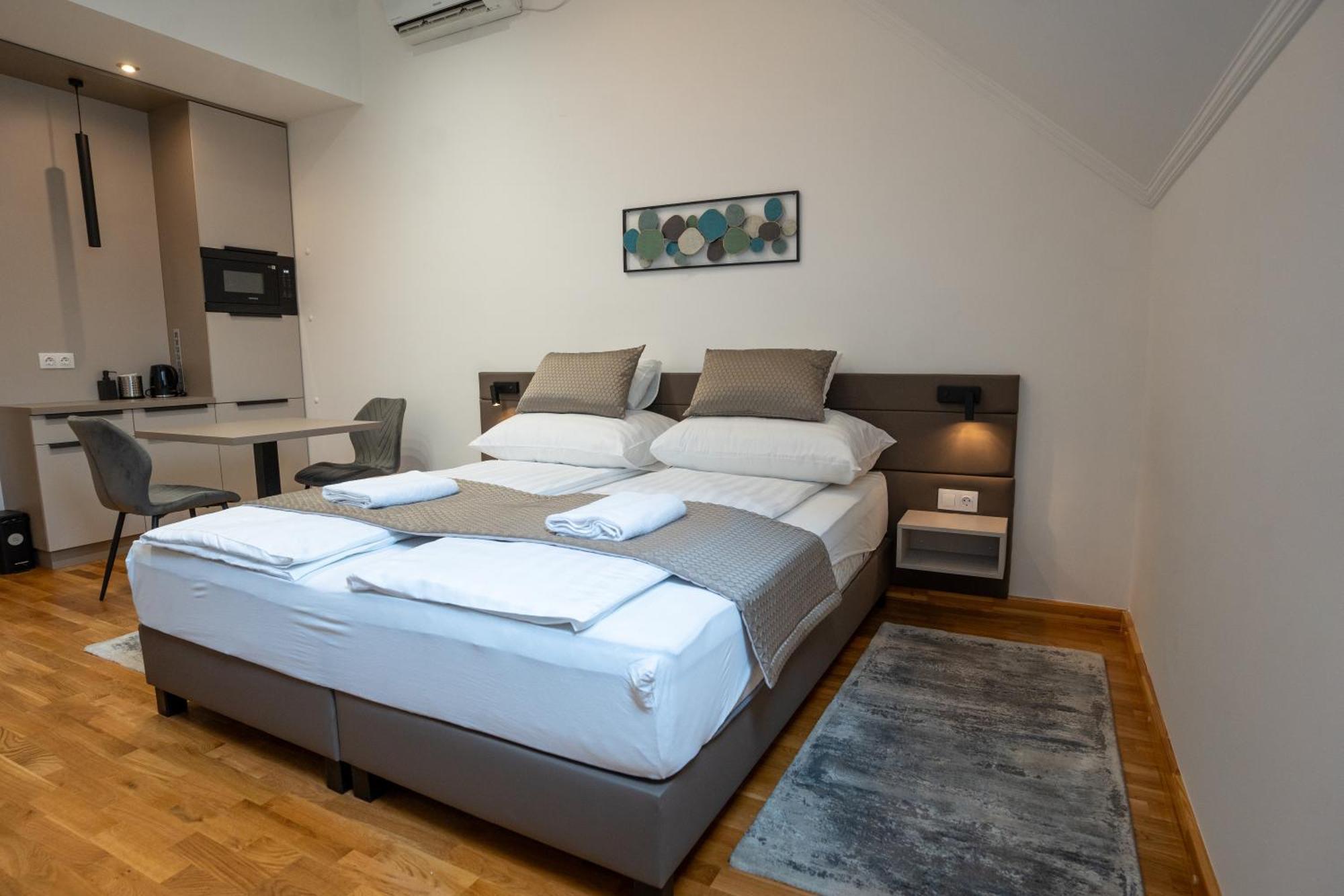 Vegvar Spa Apartman Gyula Eksteriør bilde
